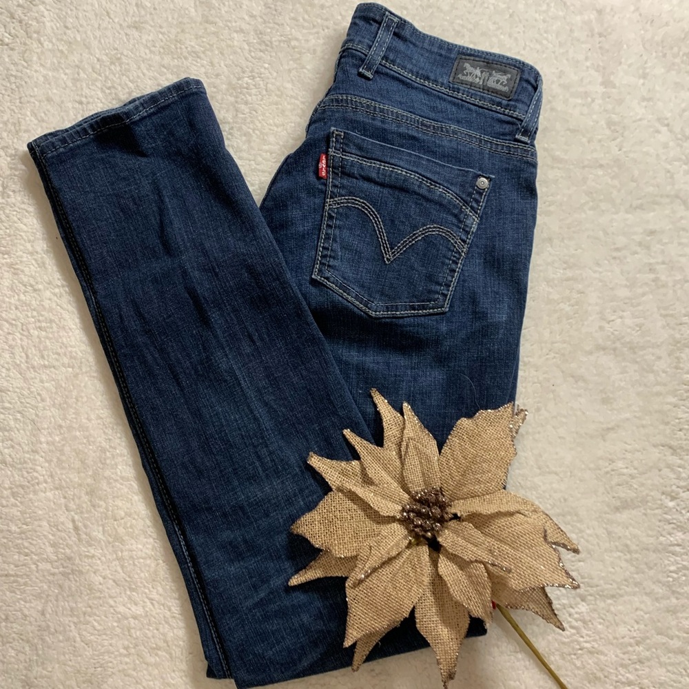 Levi’s Curvy Jeans
